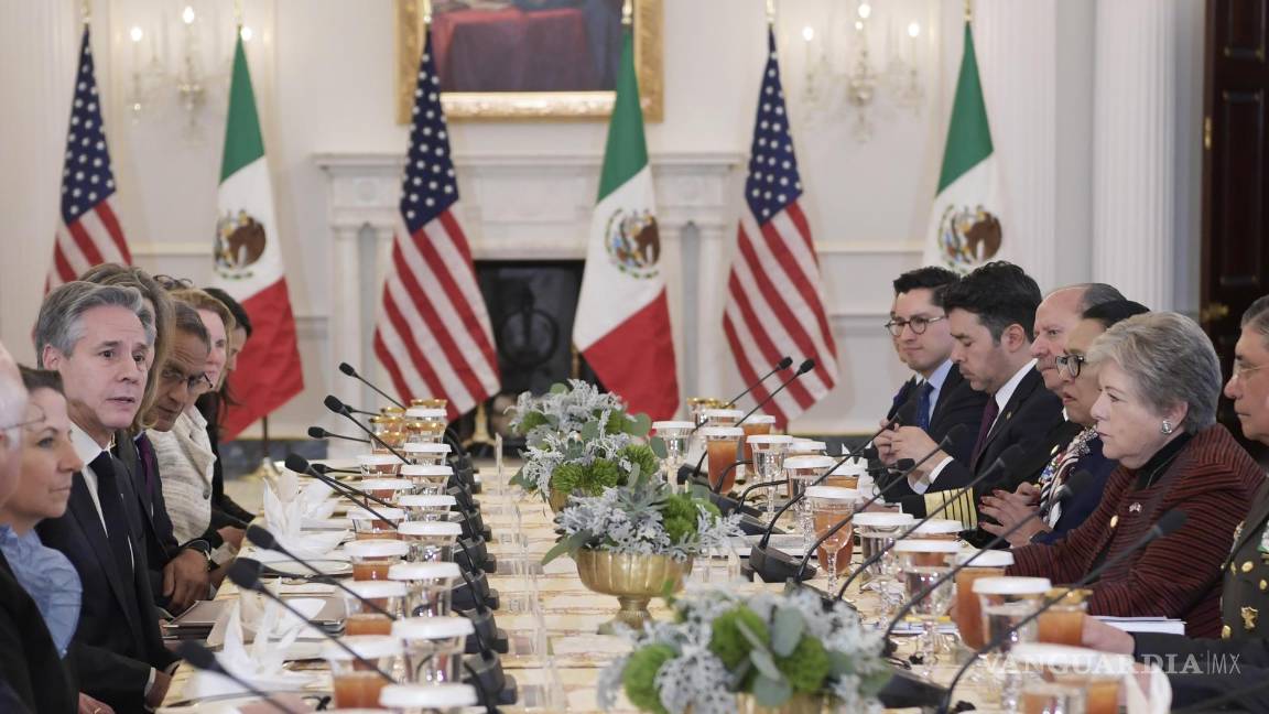 $!La canciller de México, Alicia Bárcena, y el secretario de Estado, Antony Blinken, en las conversaciones sobre la crisis migratoria en la frontera sur de EU.