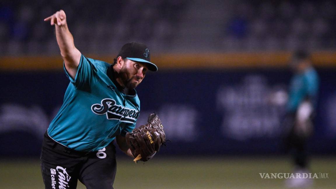 $!La Nave Verde intentó acelerar a fondo para recuperarse pero no lo pudieron conseguir ante el buen trabajo de los Sultanes de Monterrey.