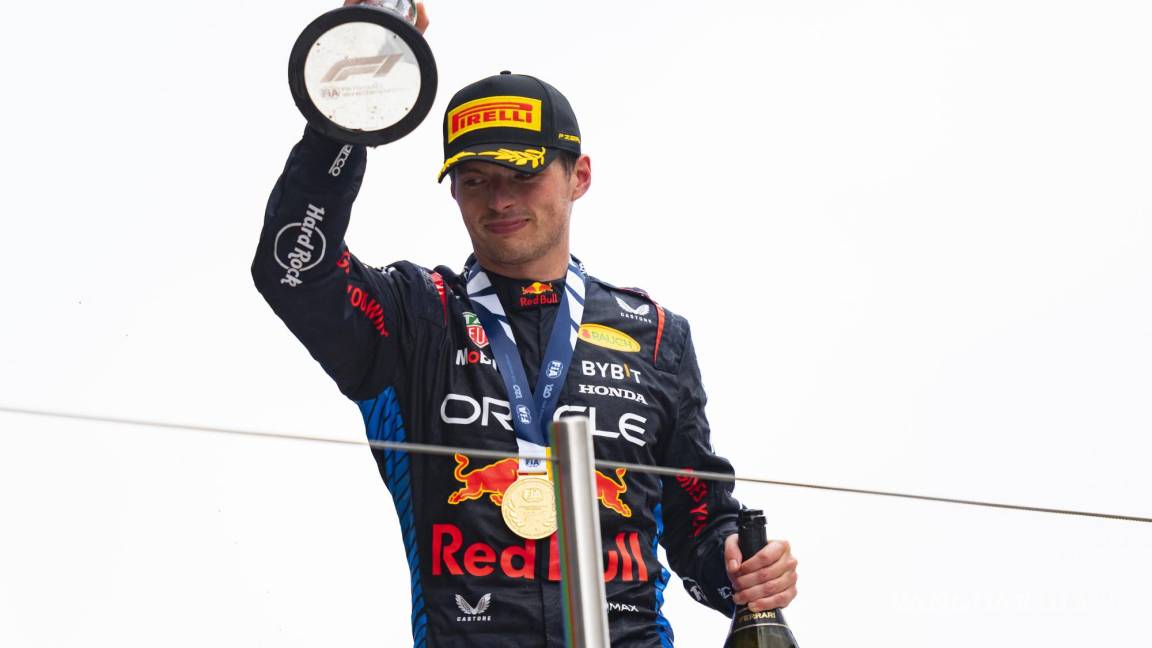 Verstappen refuerza su liderato en el GP de España y Checo lo acompaña en el octavo lugar