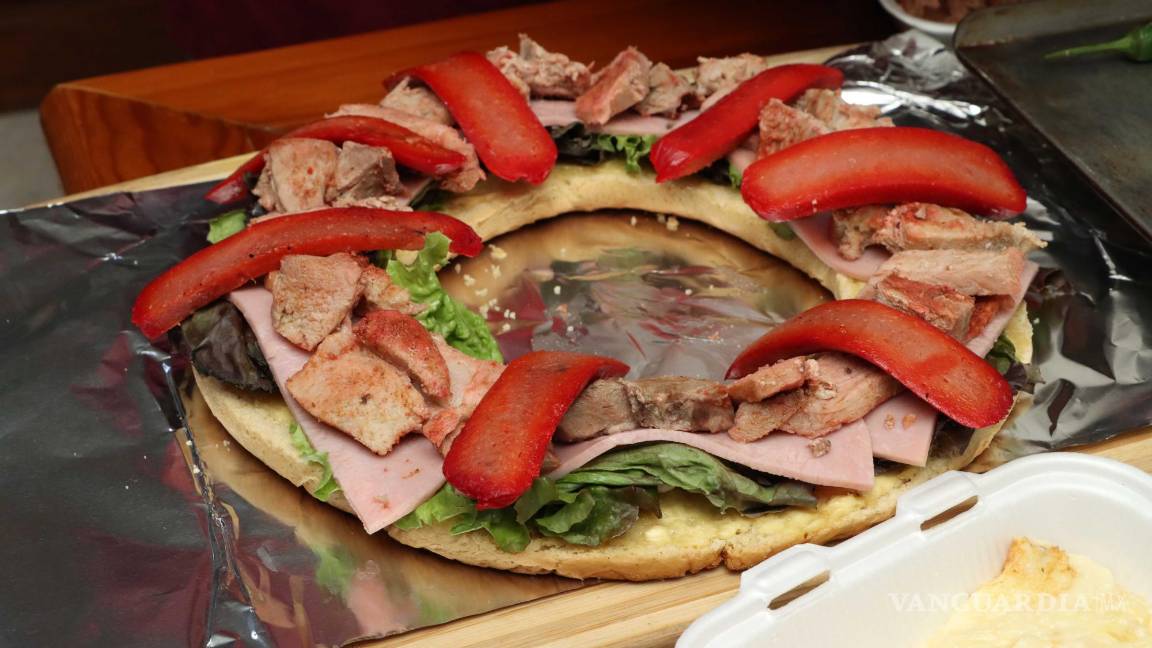 $!La ‘SaltiRosca’ contiene cinco ‘niños Dios’ tradicionales, con un costo de 700 pesos.