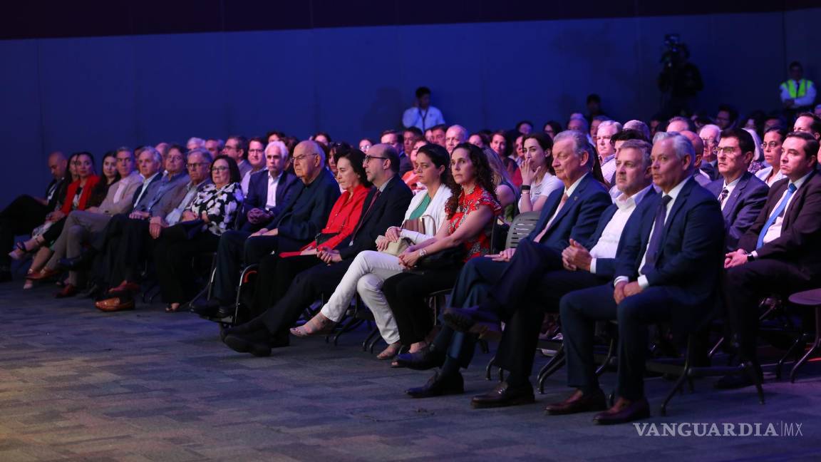 $!Miembros del Liderazgo Humanista, formaron parte de la audiencia. FOTO: RAFAEL BAUTISTA HERNANDEZ