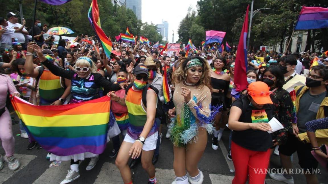 $!Marcha LGBTQI+ en la Ciudad de México.