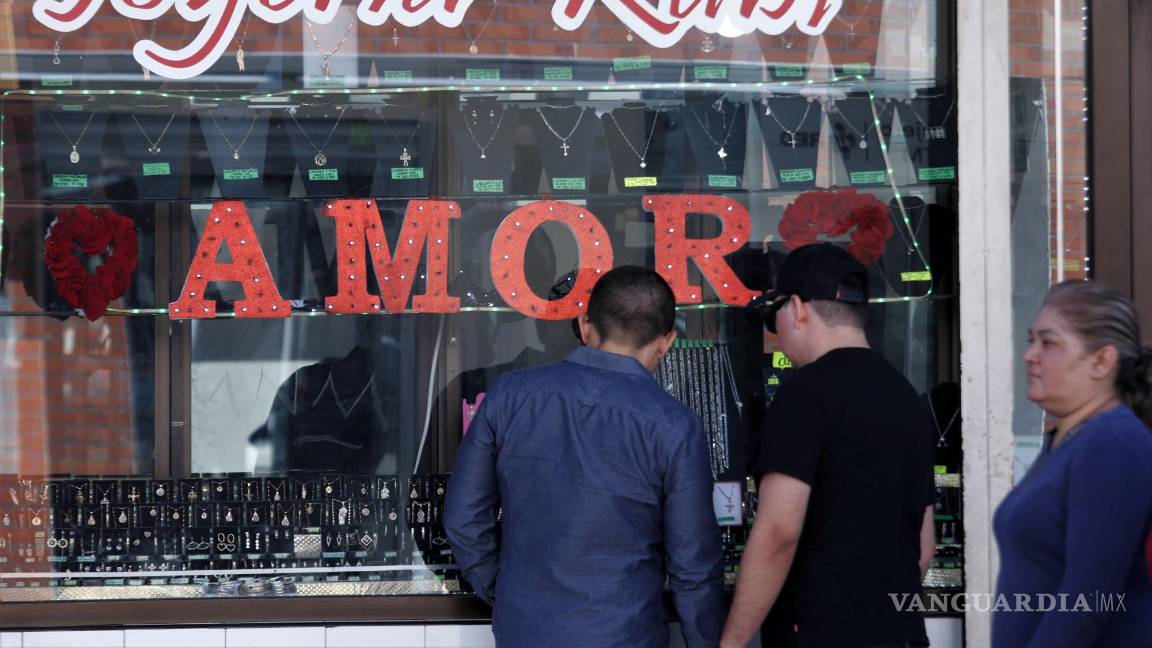 ¡Caro Día del Amor! Subirán rosas al doble este 14 de febrero en Saltillo