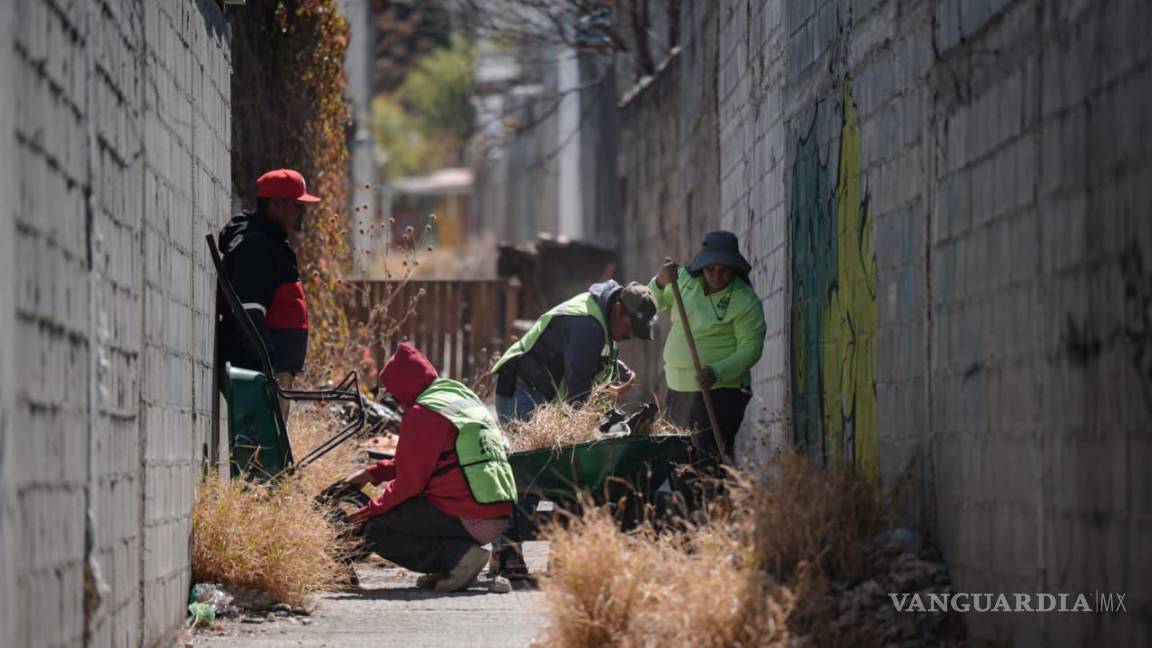 $!También se rehabilitan plazas en otras colonias con inversión de 2.6 millones de pesos, informó el Alcalde.