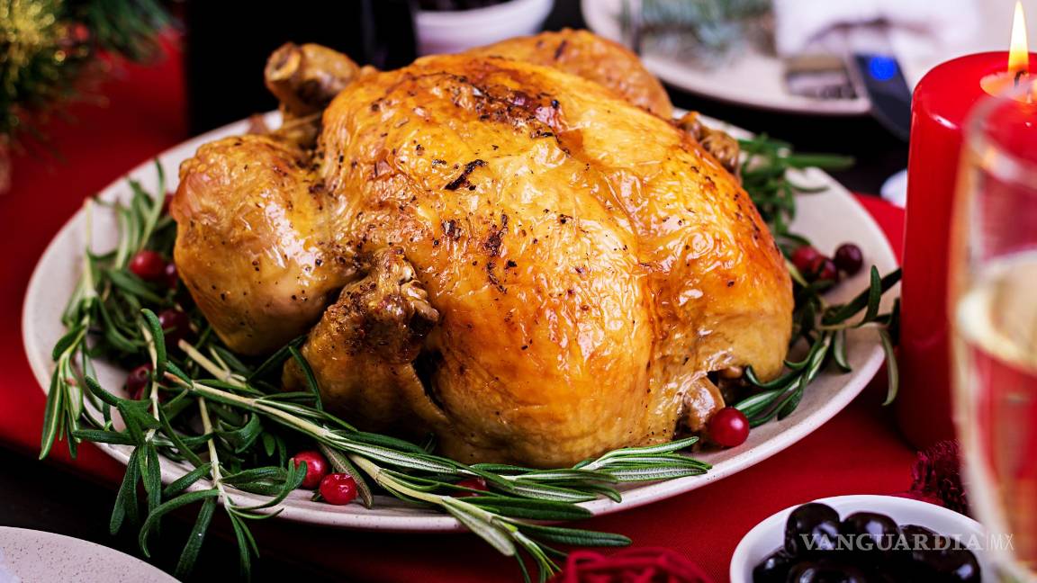 $!Pavo relleno con frutas y nueces