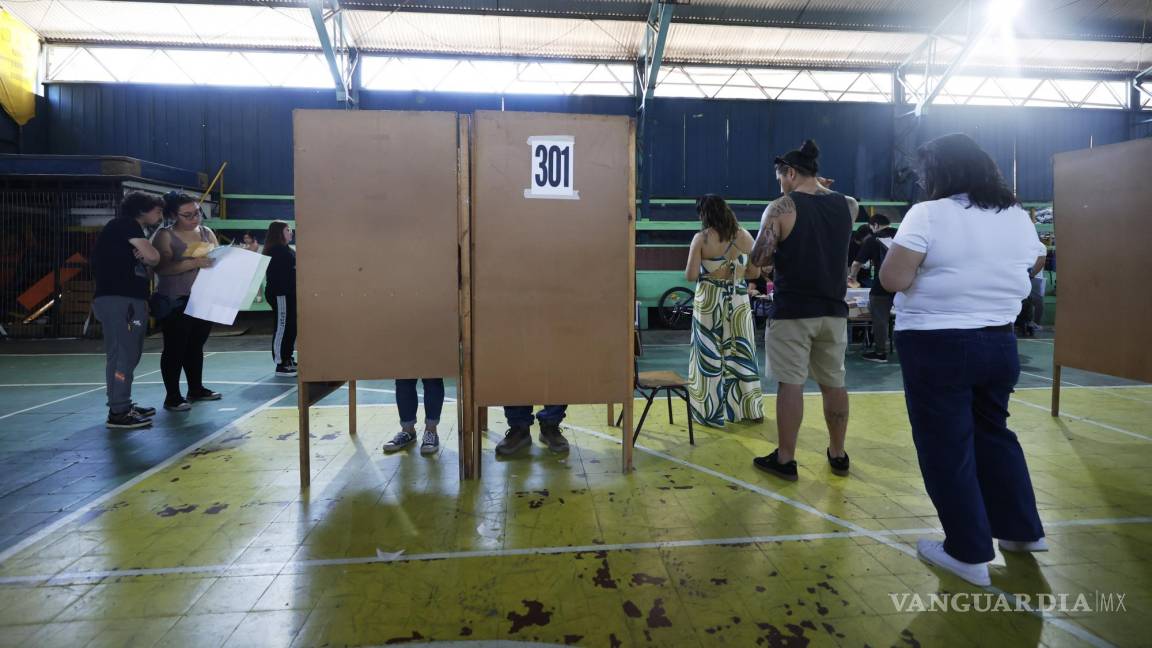 En medio de proceso electoral de EU, caen ingresos de remesas