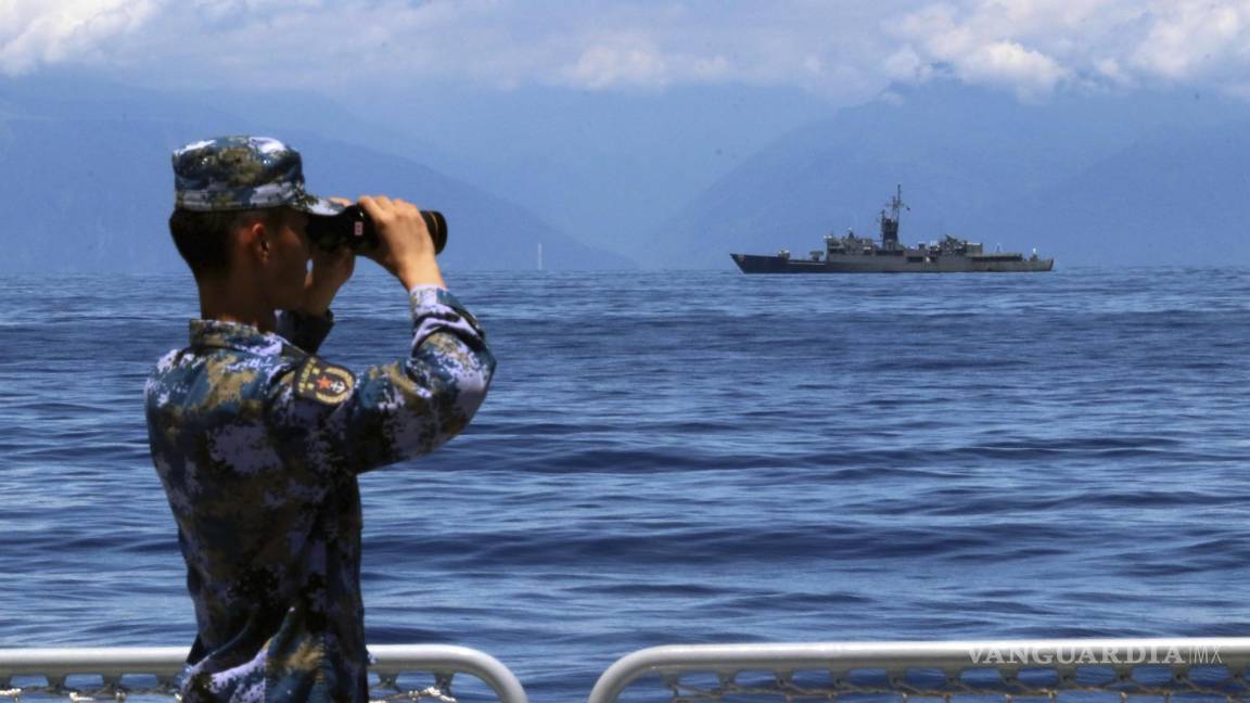 Estrecha Armada de China asedio sobre la isla autónoma de Taiwán