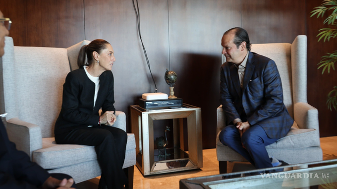 $!La presidenta de México, Claudia Sheinbaum, fue recibida hoy por el canciller panameño, Javier Martínez-Acha.