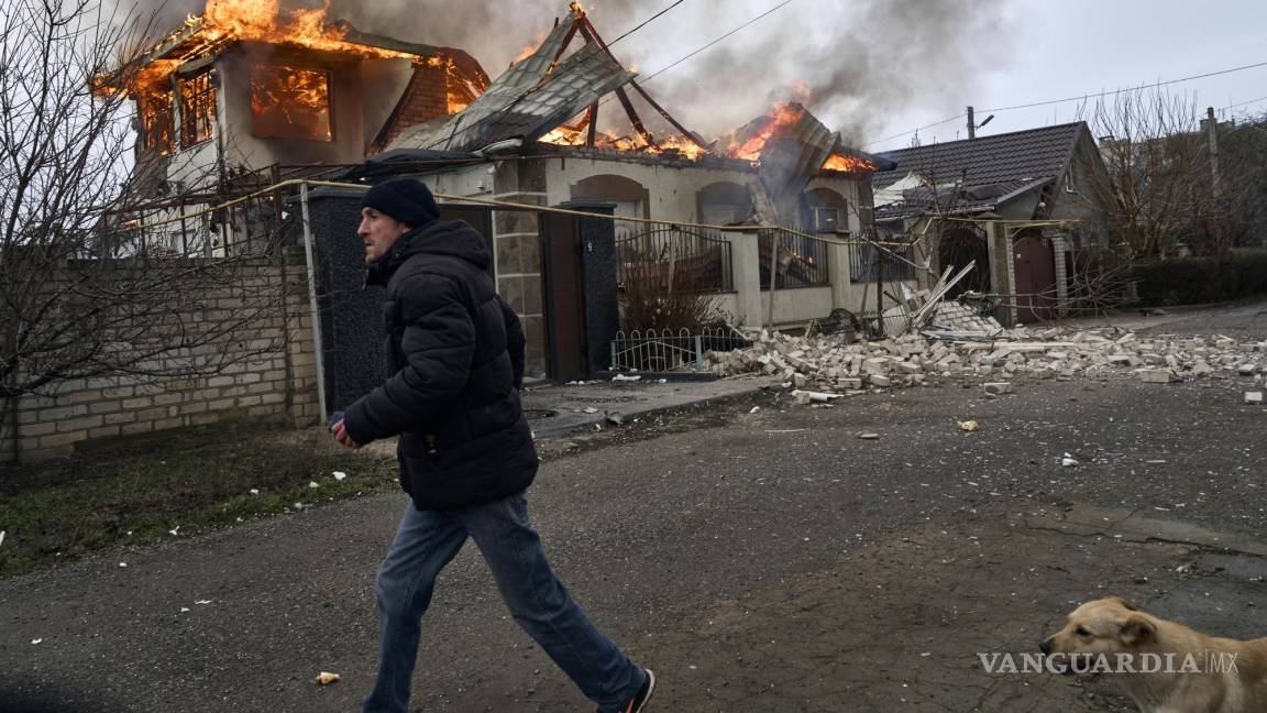 Putin rompe tregua por Navidad ortodoxa y ataca objetivos de Ucrania