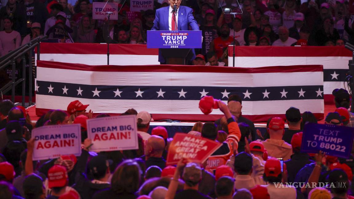 $!l expresidente estadounidense y candidato presidencial republicano Donald Trump habla durante un mitin en el Madison Square Garden de Nueva York.