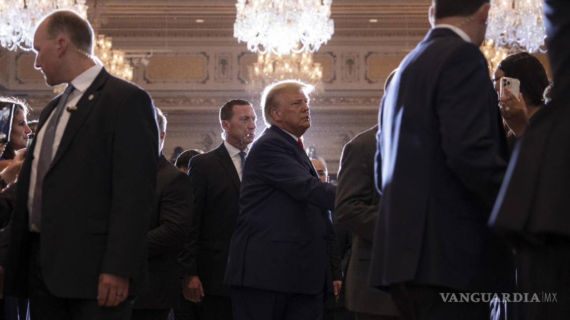 $!El expresidente Donald Trump en un evento en el que pronunció comentarios después de su comparecencia en Nueva York en Mar-a-Lago Club en Palm Beach.