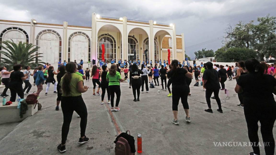 $!Autoridades de la UAdeC y del Municipio inauguraron las sesiones de activación física, una tradición con más de 30 años en Saltillo.
