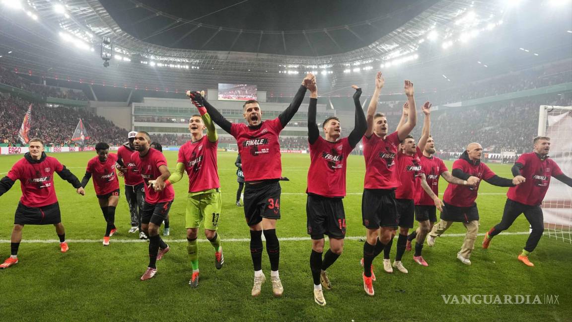 Leverkusen está a un paso de consumar el doblete luego de llegar a la Final de la Pokal