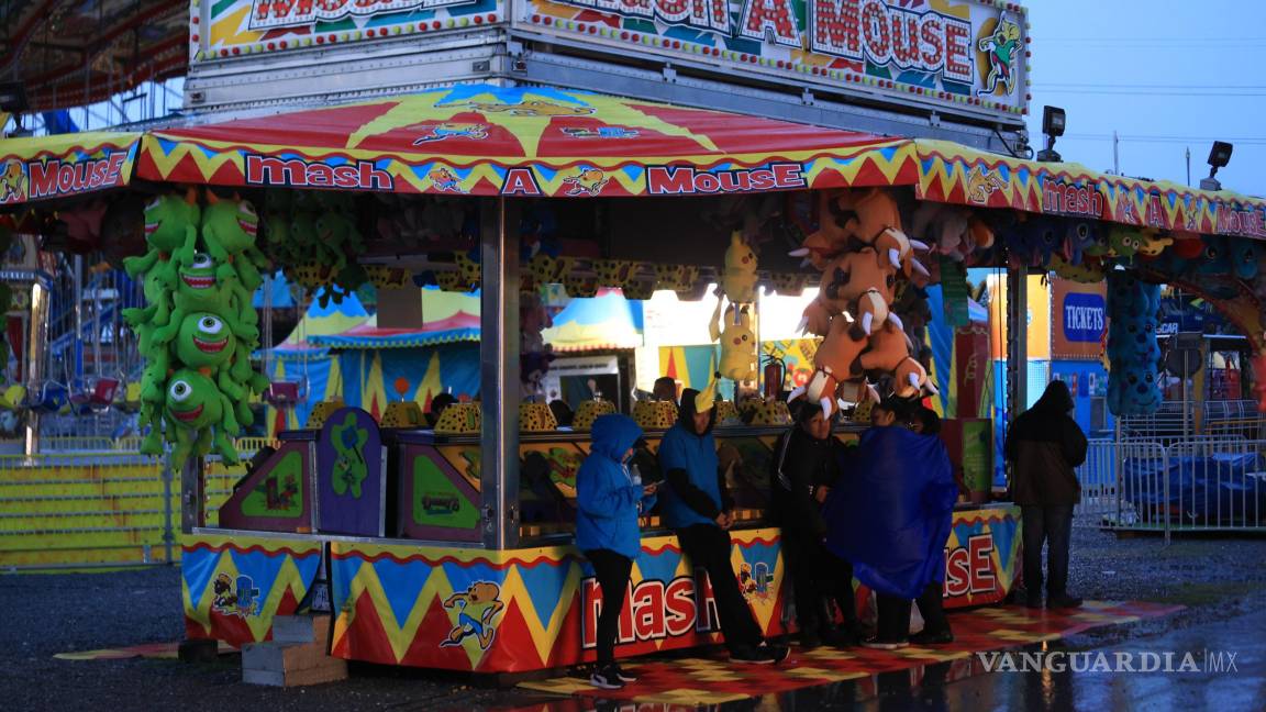 Pese a lluvias, la Feria de Saltillo continúa con actividades; llaman a extremar precauciones