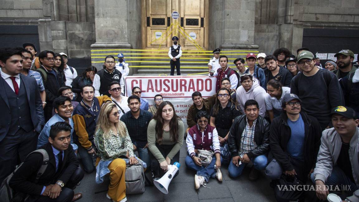 ‘¡Poder Judicial por voto popular!’: ‘Clausuran’ SCJN en favor de la Reforma Judicial