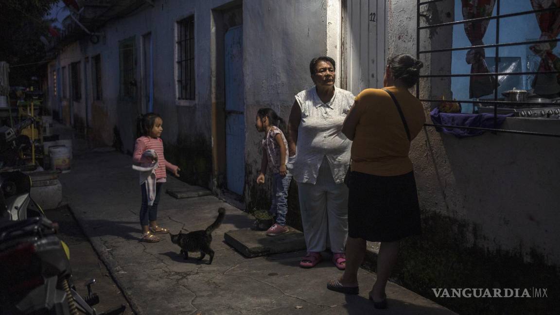 $!La refugiada climática Eglisa Arias fue expulsada de su casa cuando el aumento del nivel del mar destruyó su comunidad costera de El Bosque.