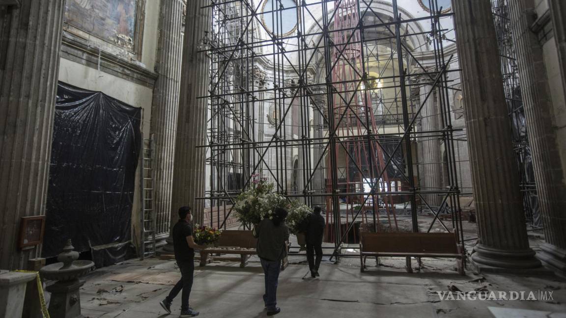 Virgen y feligreses esperan recuperar su parroquia Nuestra Señora de los Ángeles en CDMX