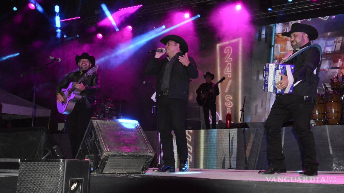 $!Como cada vez que se presentan en la ciudad, Duelo tuvo una buena respuesta.