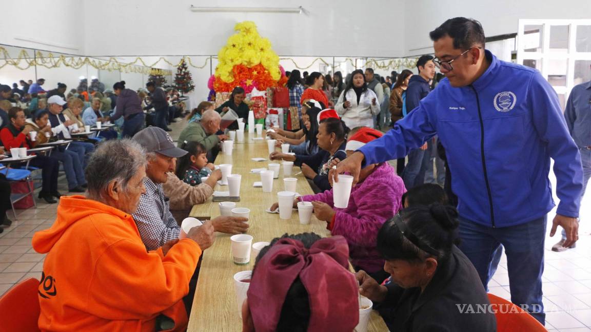 Organiza la UAdeC posada para adultos mayores, en Saltillo