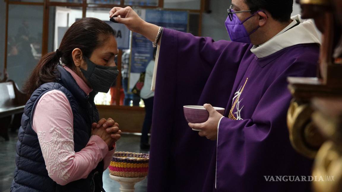 Iglesia Católica en Saltillo sube hasta 20% costos de servicios eclesiásticos