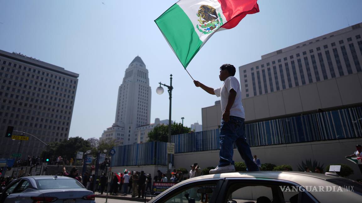 Los migrantes indocumentados en EU son fuente de impuestos, empleos y grandes consumidores