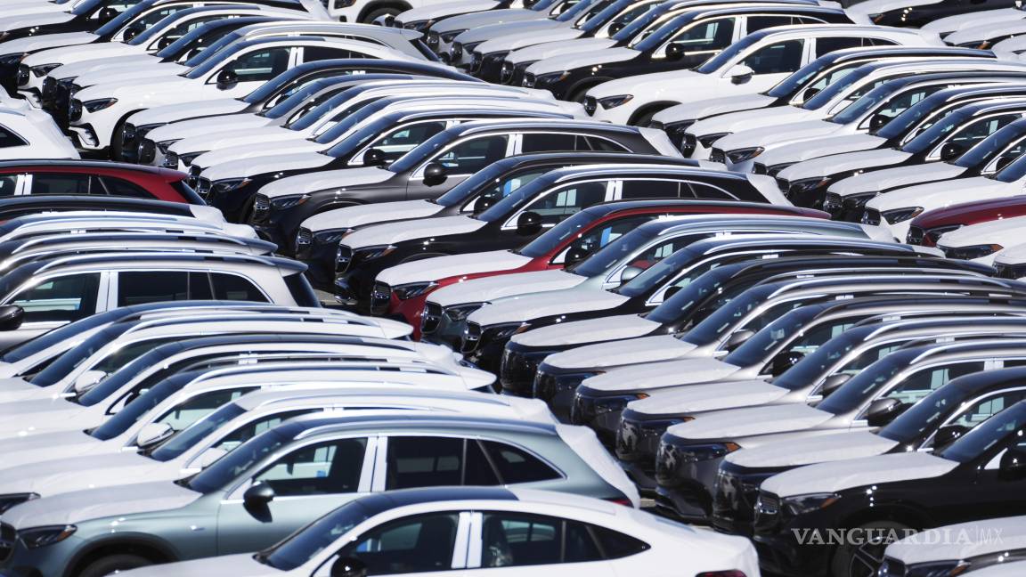 $!Centro de Preparación de Vehículos Mercedes-Benz del Puerto de Baltimore, donde se procesan las importaciones antes de su distribución a los concesionarios.