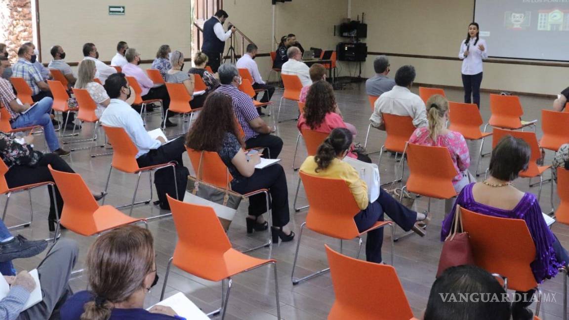 Capacitan a profes de Coahuila en la detección de riesgos