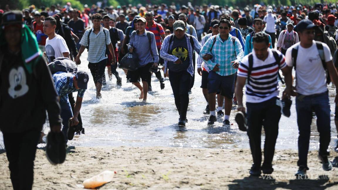 AMLO rechaza aumento en el flujo migratorio de mexicanos; aplaudió a Biden por no construir muro fronterizo