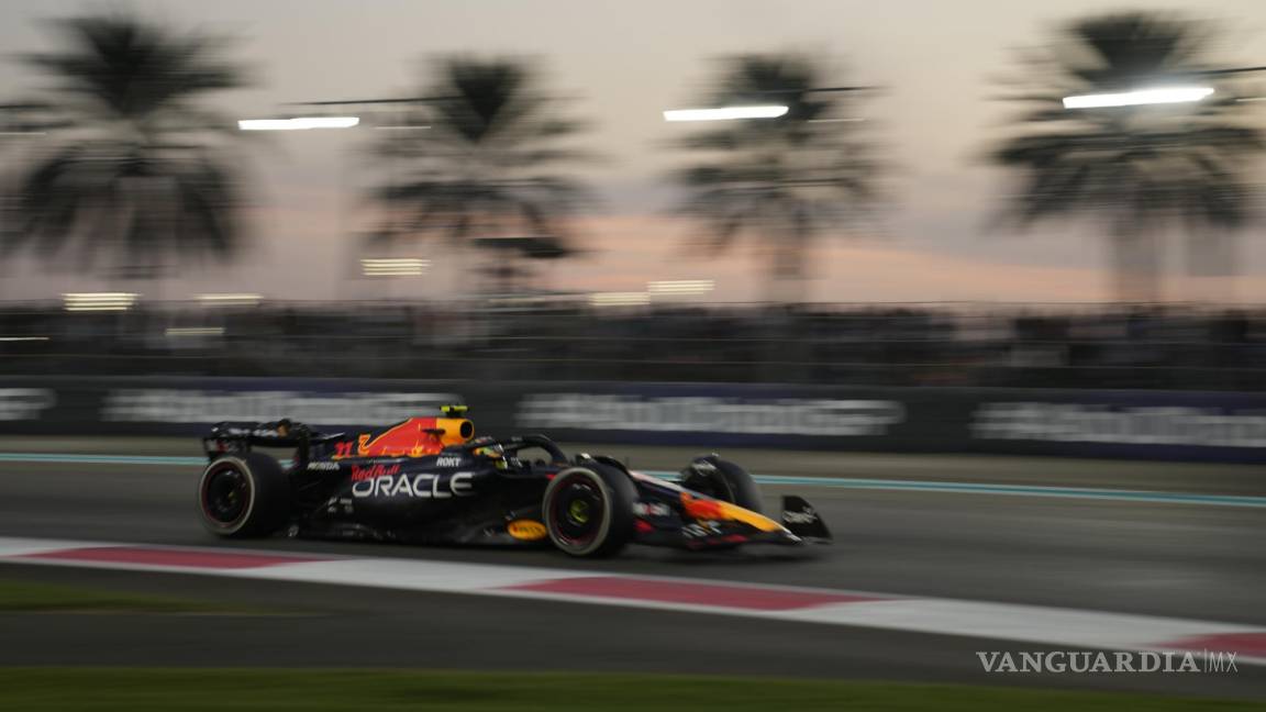 GP de Abu Dhabi: un polémico castigo le arrebata el podio a Checo; Sergio Pérez finaliza cuarto en el cierre de la F1