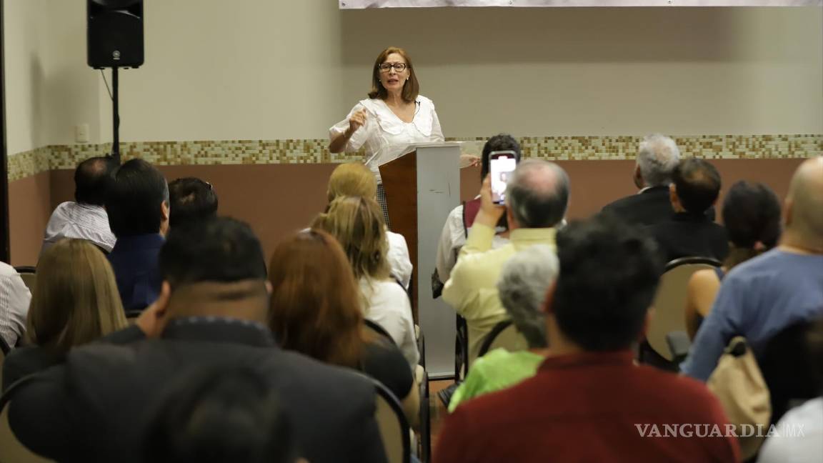 $!Ante simpatizantes de Morena, Clouthier aceptó que se adelantaron los tiempos para la sucesión presidencial.