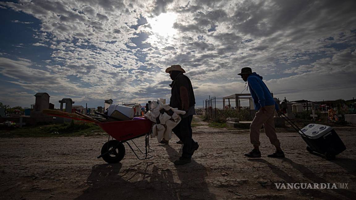 Inicia exhumaciones en Acuña el Centro Regional de Identificación Humana de Coahuila