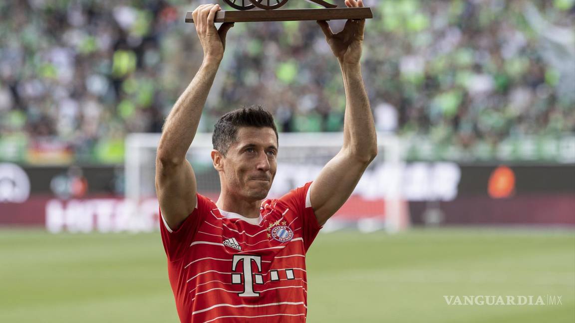 Lewandowski anuncia su salida del Bayern, pero el club se resiste