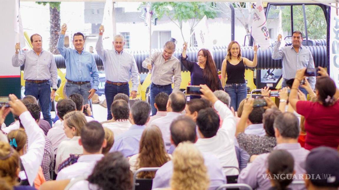 Ya construyen drenaje pluvial en Villa Florida, Torreón