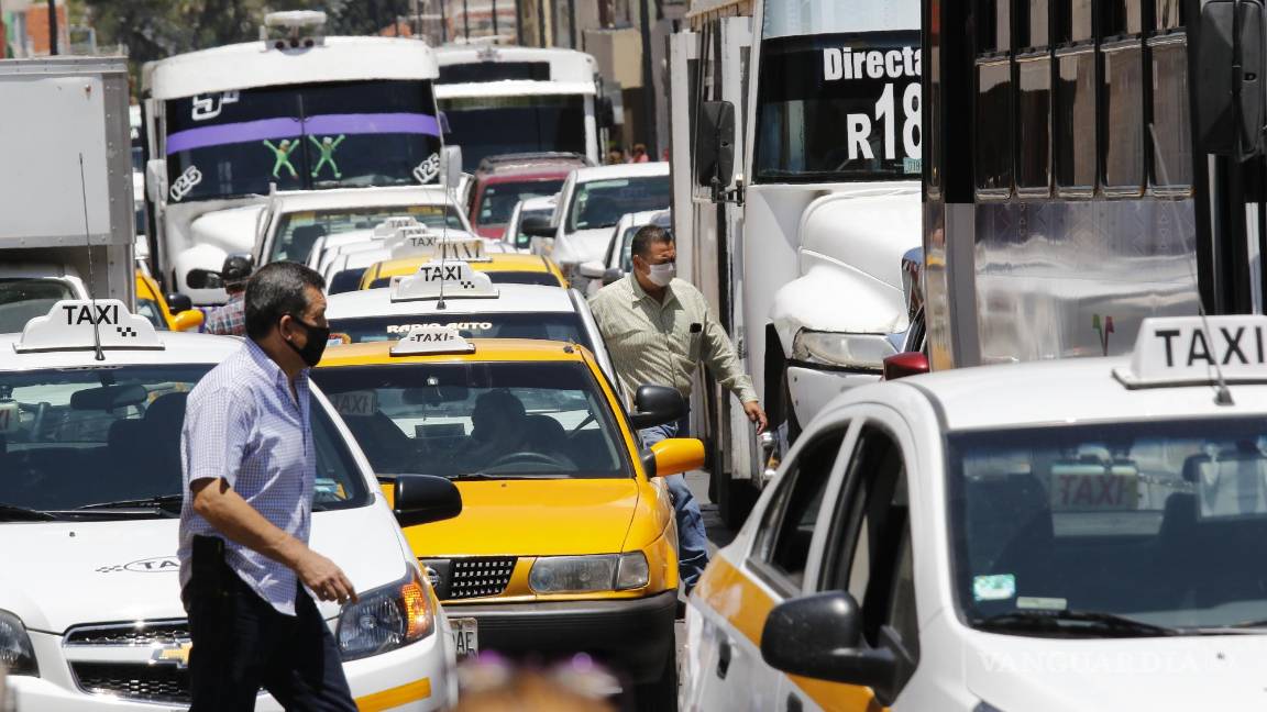 $!La modernización del transporte urbano en Saltillo suma otro fracaso; los proyectos de mejora vienen y van con las nuevas autoridades municipales.