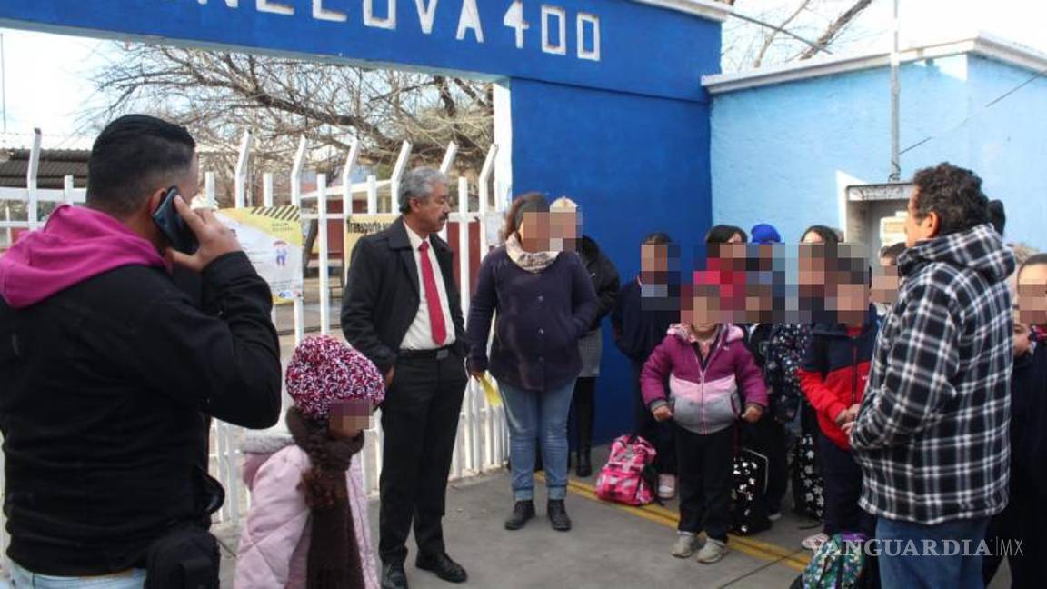 $!Padres de familia advirtieron que no abrirán las instalaciones educativas hasta obtener una respuesta favorable y evidente sobre la solución del problema eléctrico.