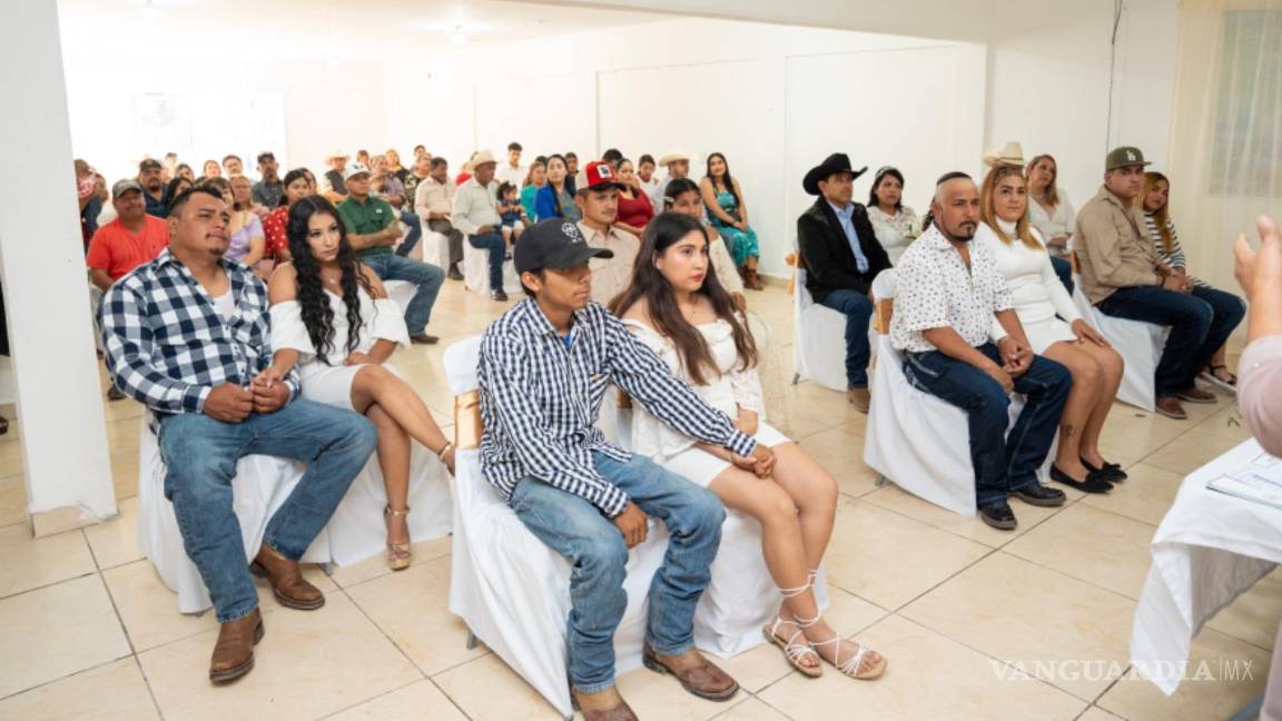 Castaños celebra el amor con bodas comunitarias: Siete parejas dicen ‘sí, acepto’