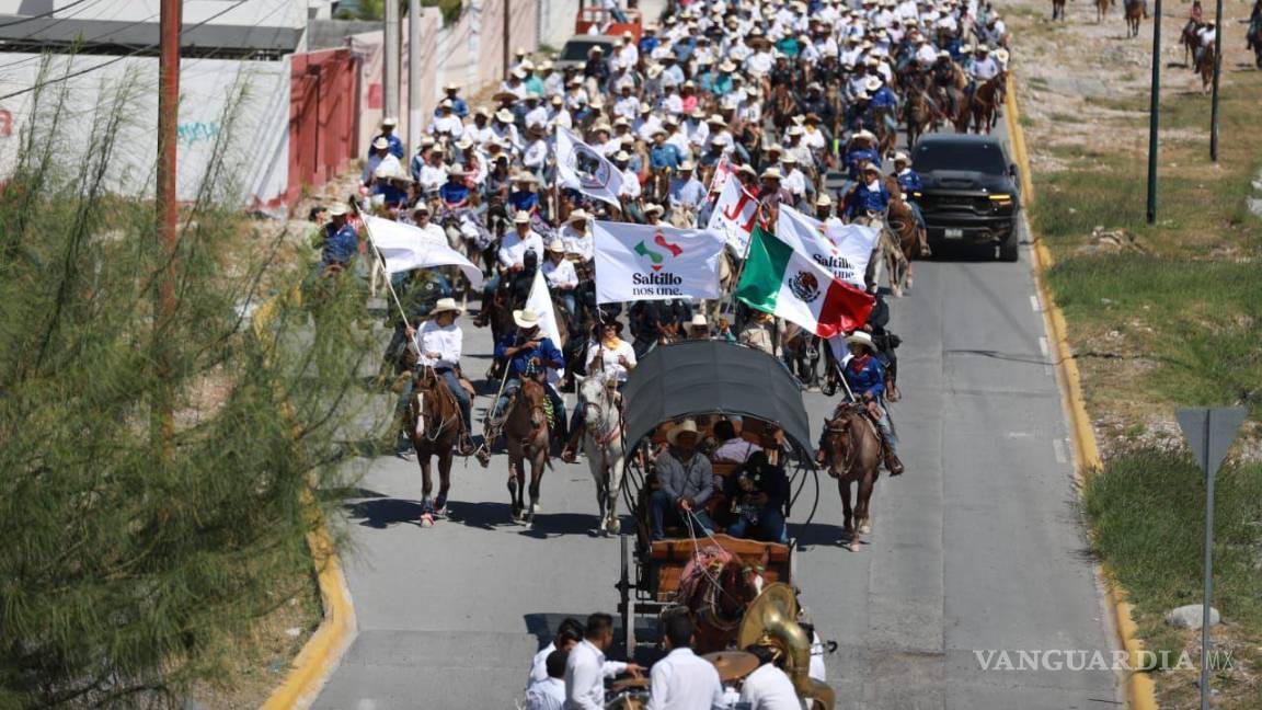 $!Jinetes de diferentes regiones de México y otros países se unieron al Rodeo de las Estrellas en la Arena 8 Segundos.