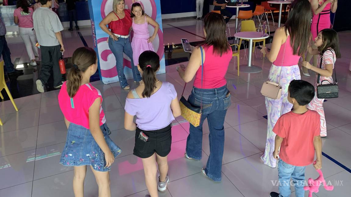 $!En las salas de cine de Saltillo muchos niños han sido llevados por sus padres.