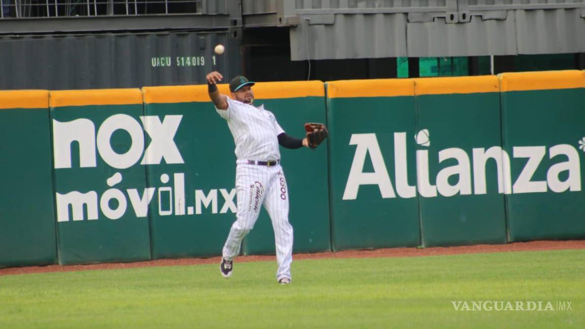 $!Los Saraperos de Saltillo no pudieron regresar nunca en el primer partido de la doble cartelera de este sábado en el Madero ante los Algodoneros de Unión Laguna.
