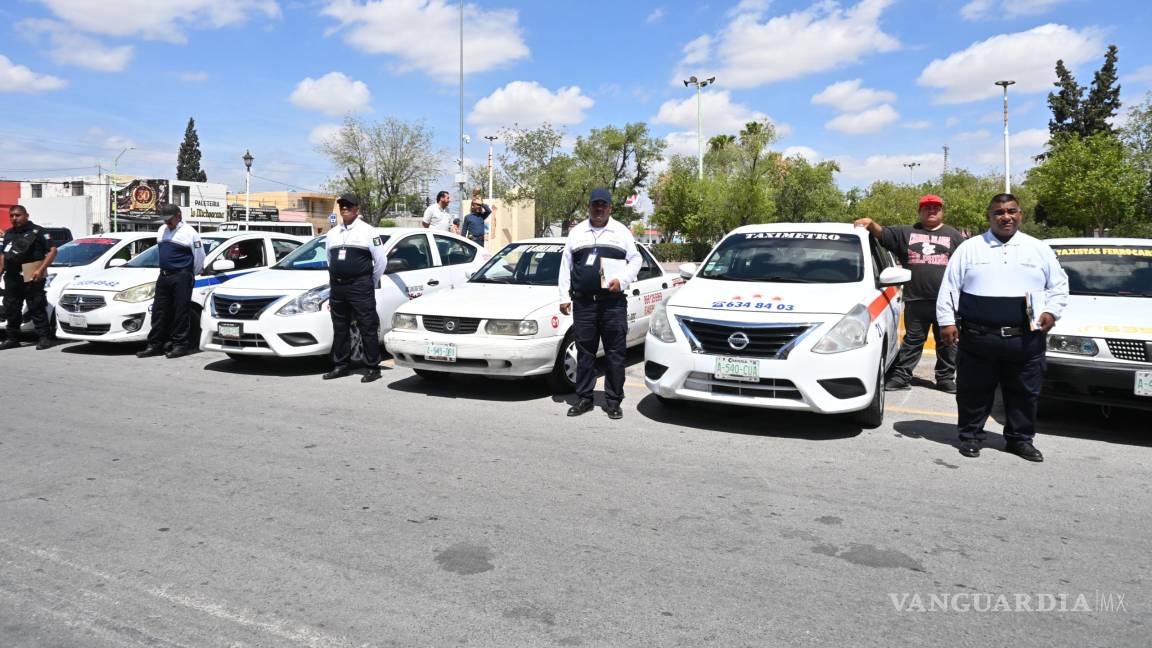 Frontera: Montan operativo de revisión de taxis para garantizar un transporte seguro