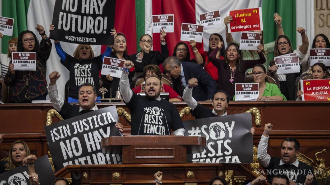 $!La oposición pidió escuchar los argumentos de los inversionistas y actores extranjeros, pero no fueron contemplados.