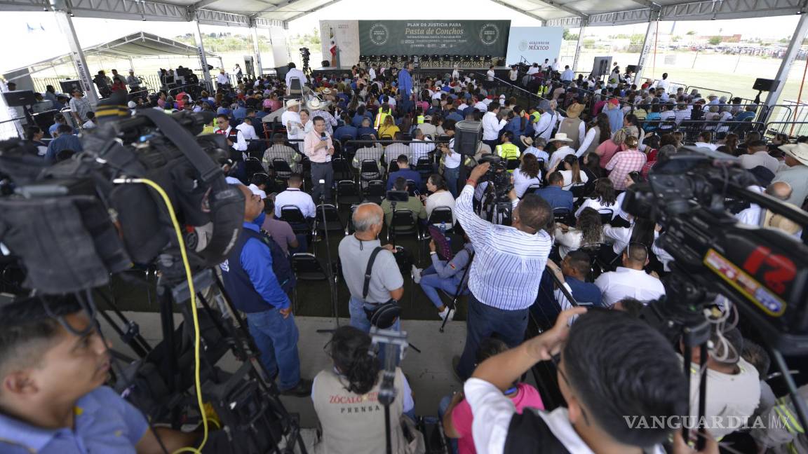 $!Funcionarios de la CFE detallaron el cronograma que llevarán a cabo para rescatar a los mineros.