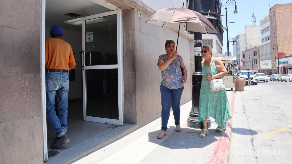 Molesta a jubilados del IMSS en Saltillo retraso en pago de sus pensiones