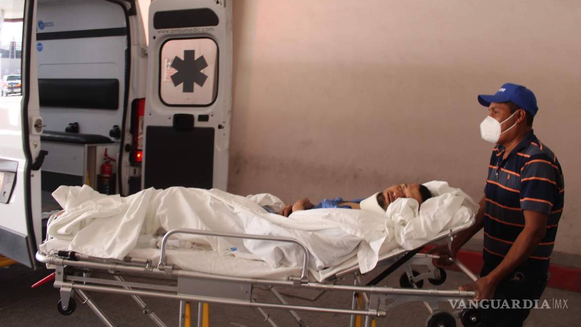 Hombre apedrea domicilio en Parras, Coahuila; en respuesta, lo golpean con un bate