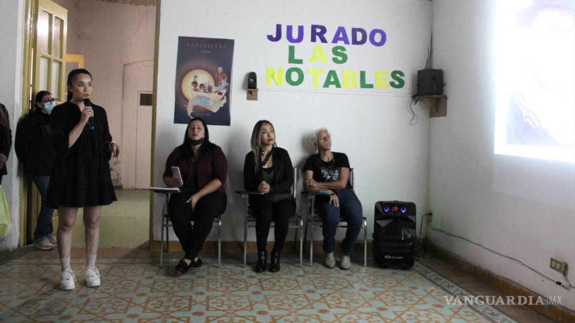 Colectivos feministas de Torreón entregan a secretario de Salud antigalardón ‘Don Pancho’
