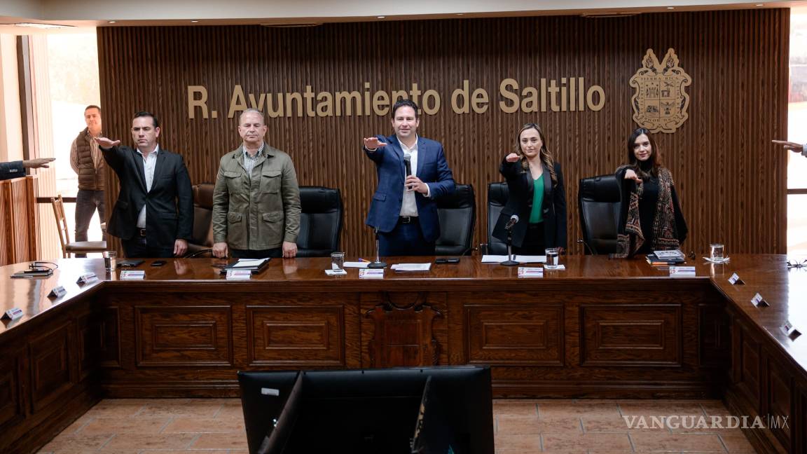 Javier Díaz toma protesta al Consejo de Desarrollo Urbano de Saltillo; destaca planeación eficiente