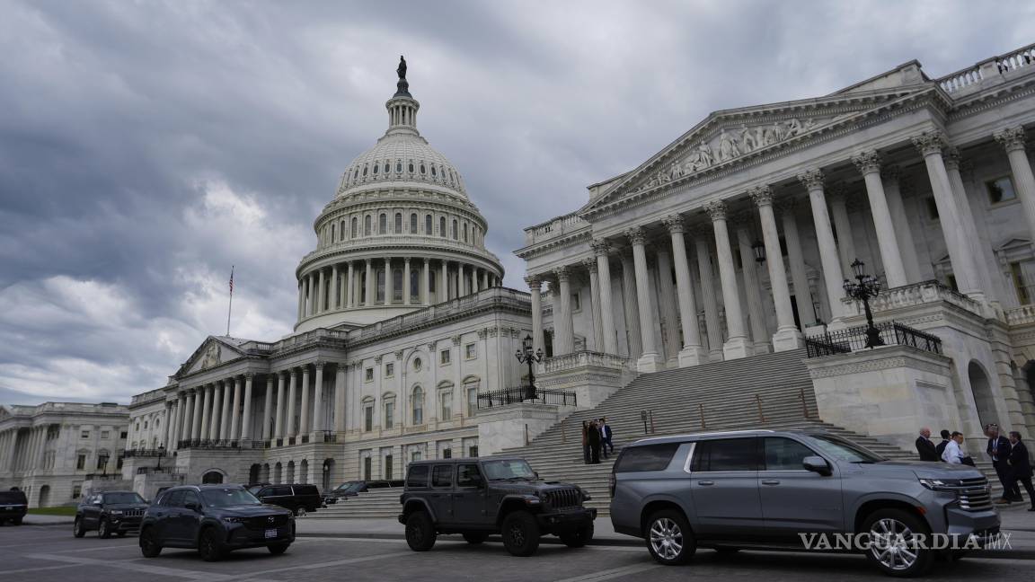 Frenan plan fiscal de Trump con impuesto a remesas