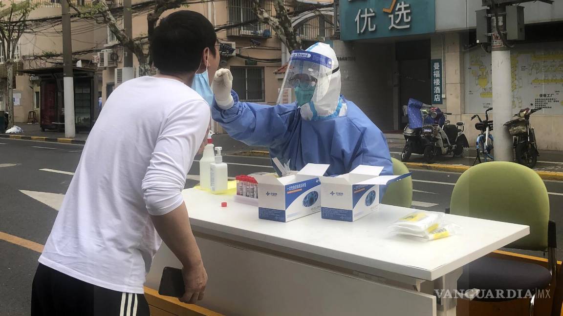 Limita China definición de muerte por COVID-19