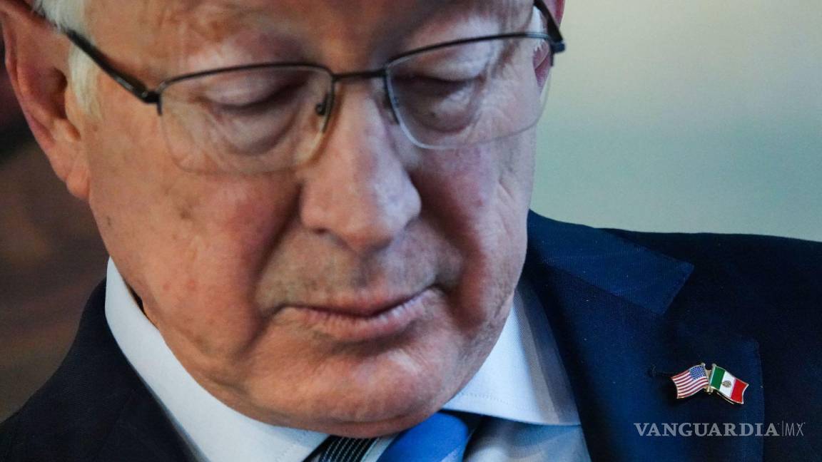 SRE envía nota diplomática a embajada de EU por crítica de Ken Salazar a AMLO