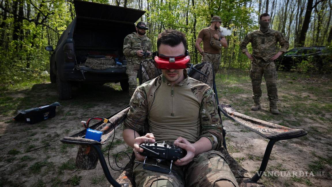 $!Aproximadamente el 70% de las bajas en ambos bandos se deben a drones, superando a otras armas como tanques o artillería. | Foto: The New York Times